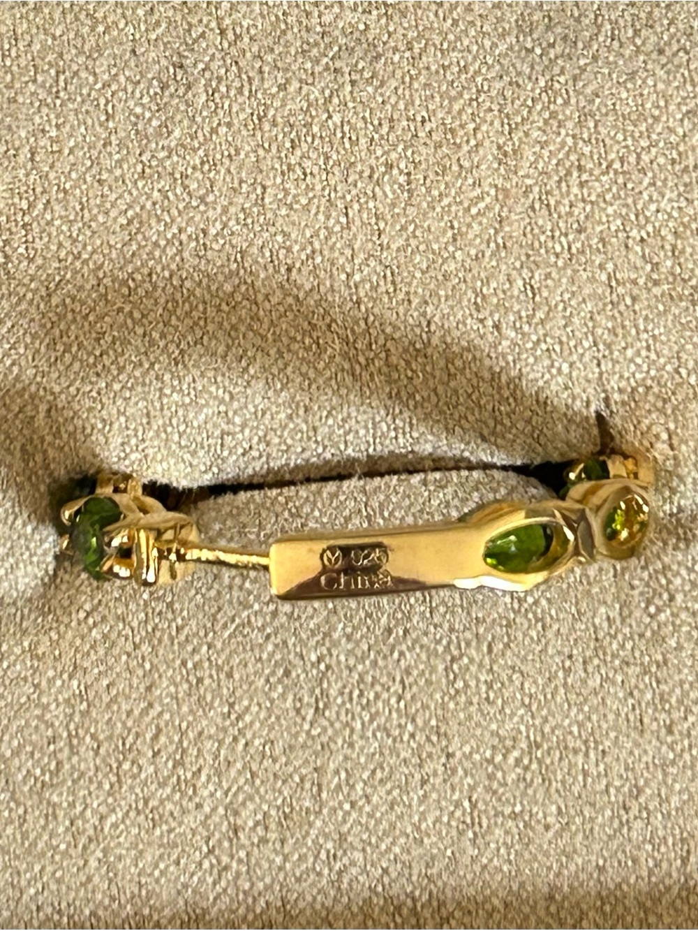 Green Diopside hoop earrings - Picture 6 of 7